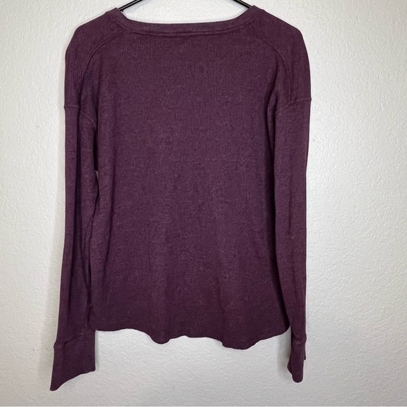 Eddie Bauer Waffle Knit Purple Long Sleeve Women's V-Neck Top Size Medium - Picture 10 of 14
